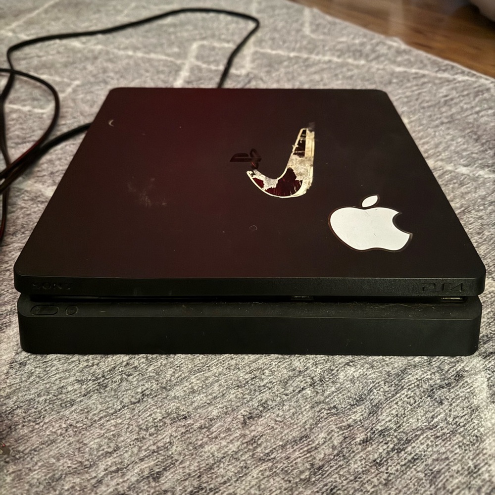 Apple Black Laptop
